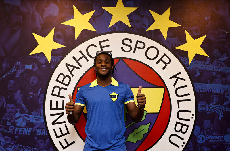 Galatasaray, Michy Batshuayi Transferini Tamamladı