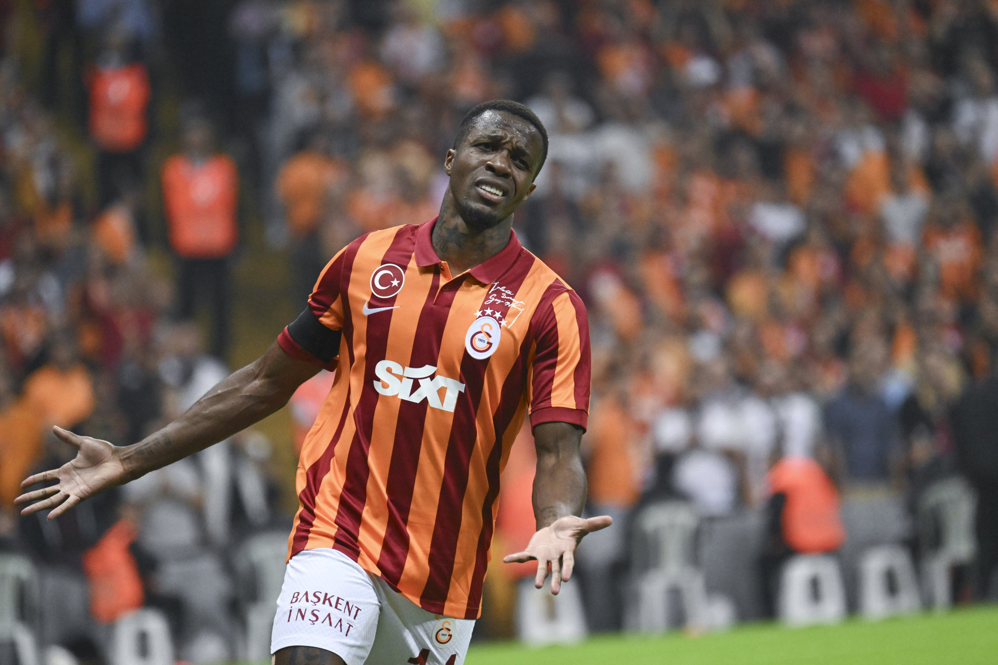 transfer haberleri galatasarayda wilfried zaha defteri kapaniyor iste yeni adresi 14 r8zrNqjm