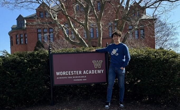 16 Yaşındaki Yağız Yıldız, Worcester Academy’de Basketbol Bursu Kazandı