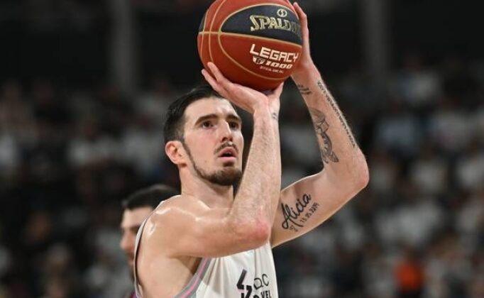 ASVEL, Nando De Colo ile Sözleşme Yeniledi