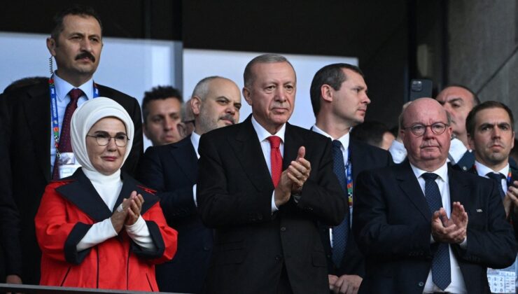 Başkan Erdoğan Berlin Olimpiyat Stadı’ndaki Maçı İzledi