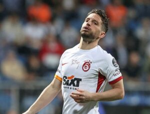 Dries Mertens Galatasaray İle Yollarını Ayırıyor