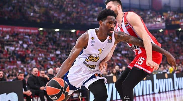 Fenerbahçe Beko Nigel Hayes-Davis İle 3 Yıllık Sözleşme Yenilendi