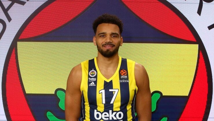 Fenerbahçe Beko’da Kadro Değişiklikleri