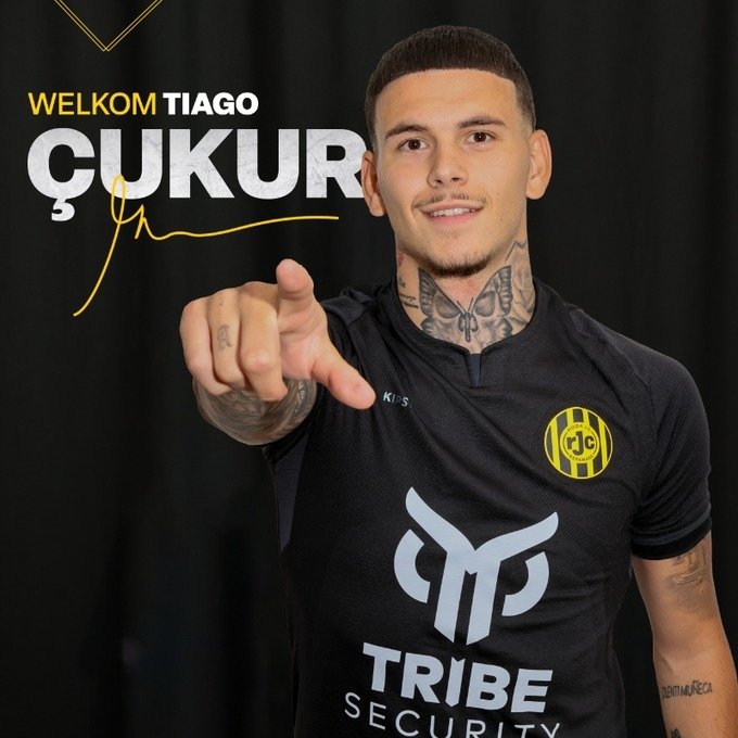 Fenerbahçe Genç Yeteneği Tiago Çukur, Hollanda Macerasına Başladı