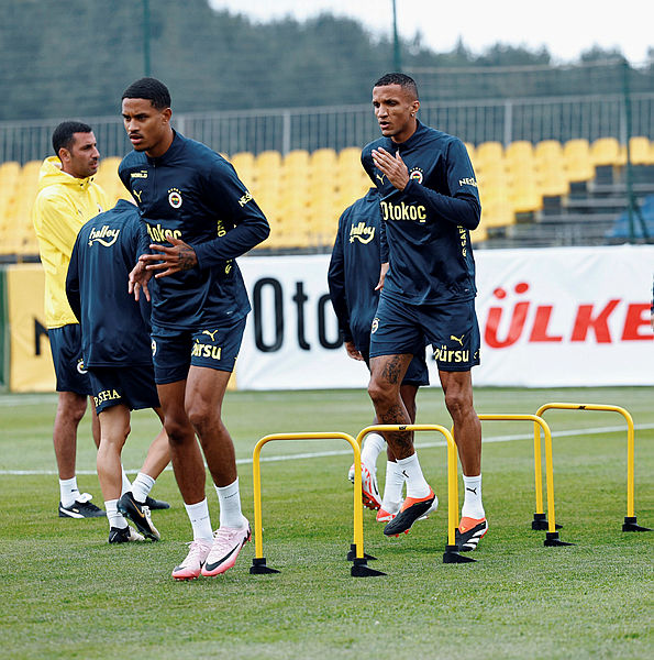 Fenerbahçe Transfer Çalışmaları ve Marcao Transferi Gündemde