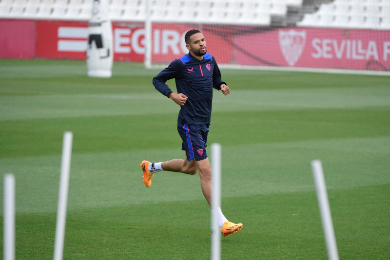 Fenerbahçe Transfer Çalışmalarında Hız Kesmiyor!