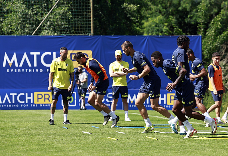 Fenerbahçe Yeni Sezon Hazırlıkları ve Transfer Çalışmaları