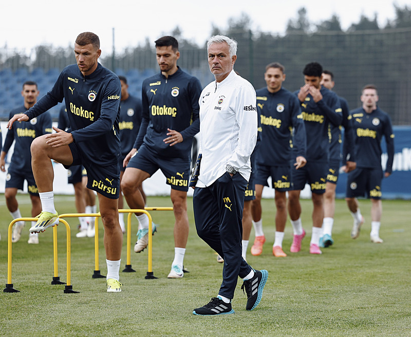 Fenerbahçe Yeni Sezon Kampı Özeti ve Mourinho'nun Hazırlıkları