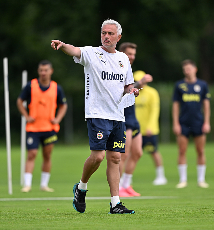 Fenerbahçe Yeni Sezon Kampı Özeti ve Mourinho'nun Hazırlıkları