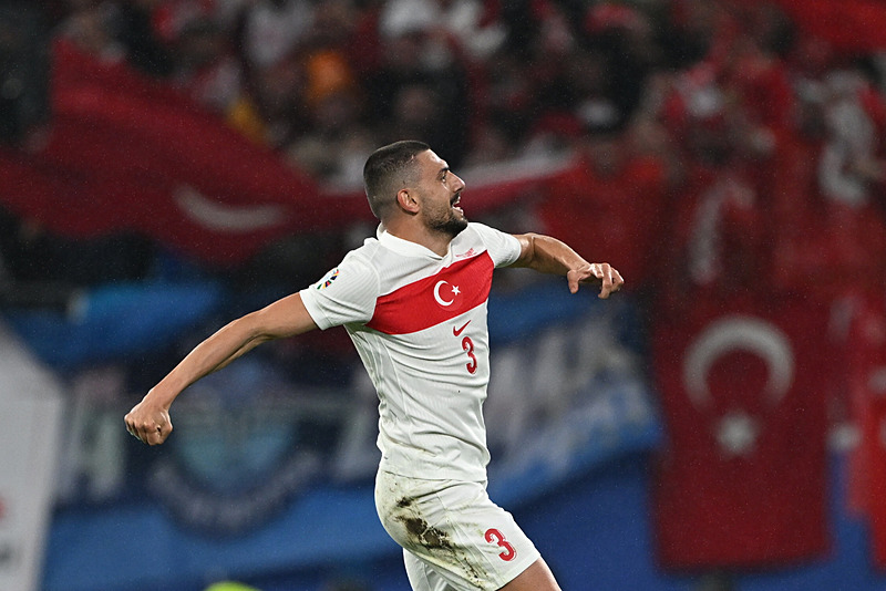 Al-Ahli ile Yapılacak Transfer Görüşmeleri