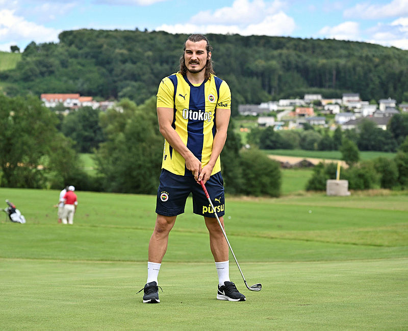 Fenerbahçe'nin Transfer Çalışmaları Hızla Devam Ediyor!