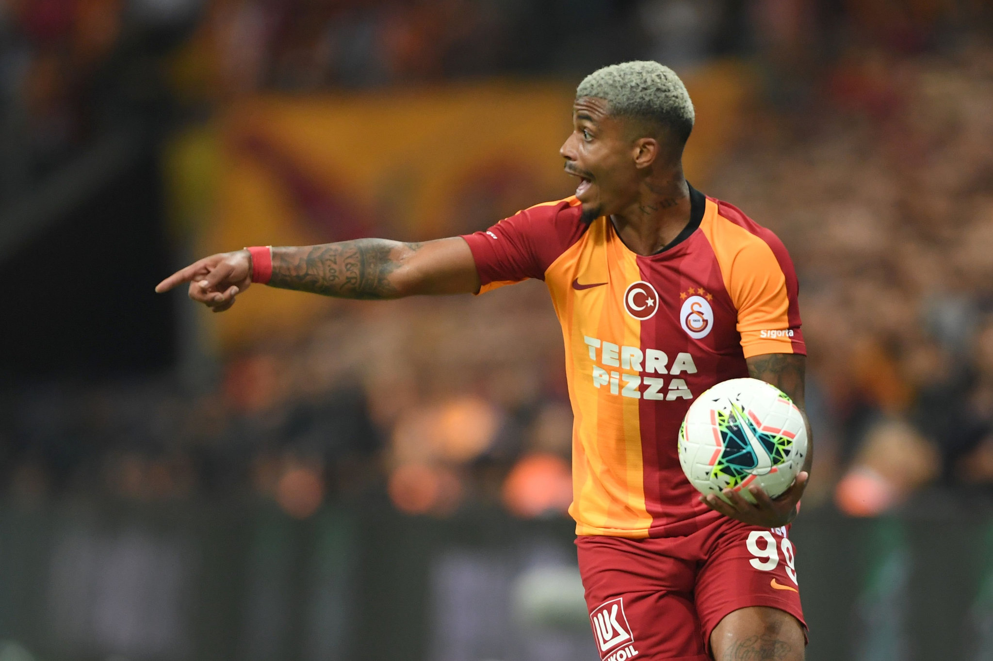 Fenerbahçe'nin Transfer Çalışmaları ve Mario Lemina Gündemi