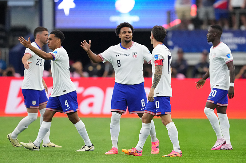 Mourinho, McKennie İçin Harekete Geçti!