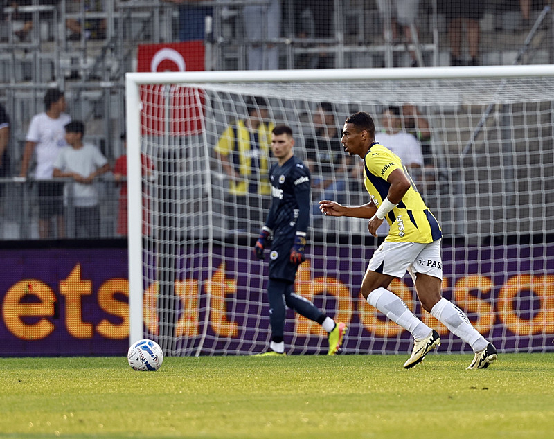 Fenerbahçe'nin Yeni Sezon Hazırlıkları ve Transfer Gündemi