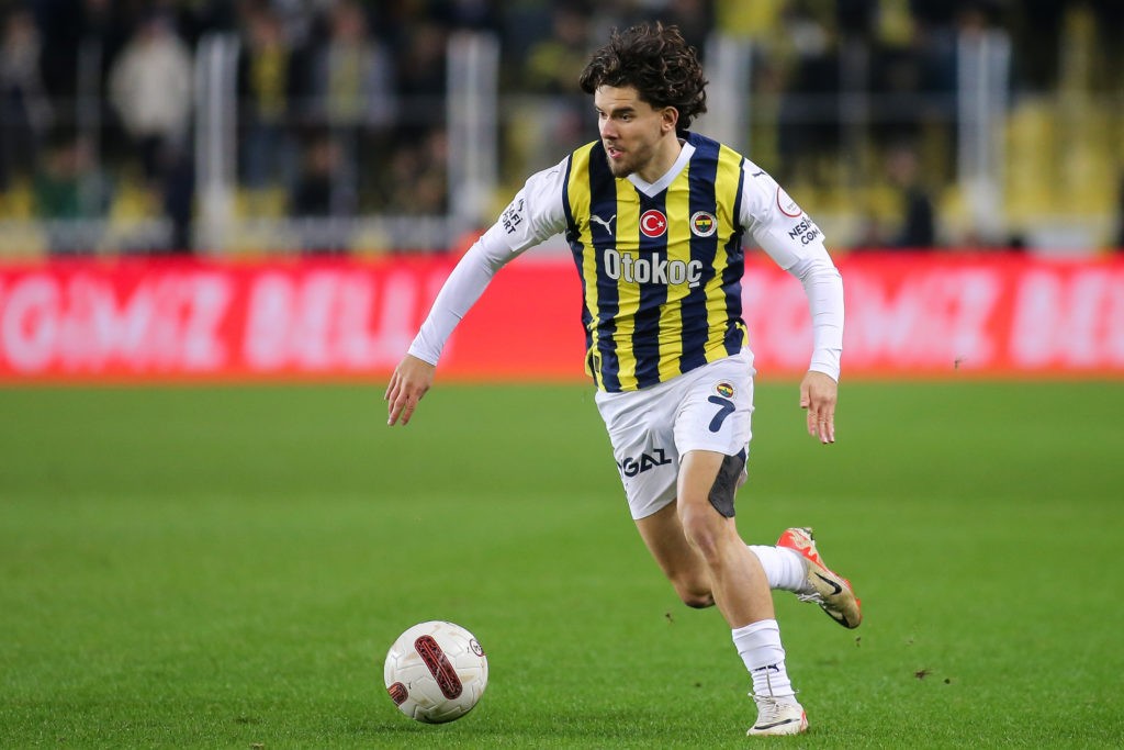 Fenerbahçe'nin Yerli Yıldızı Ferdi Kadıoğlu, Avrupa Devlerinin Hedefinde!