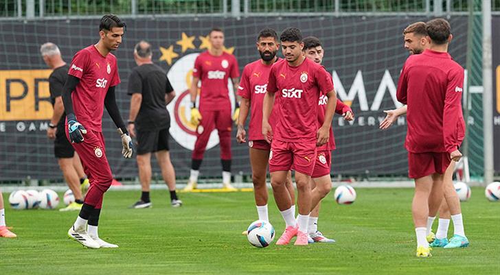 Galatasaray Avusturya Kampında Hazırlıklarını Sürdürüyor