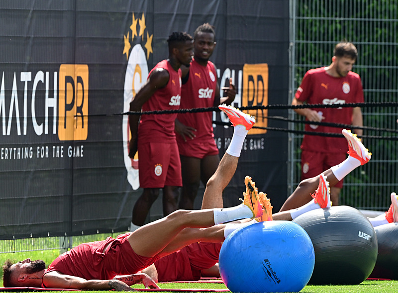 Galatasaray Kamp Hazırlıkları ve Transfer Gelişmeleri