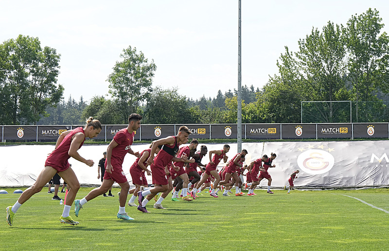 Galatasaray Kamp Hazırlıkları ve Transfer Gelişmeleri