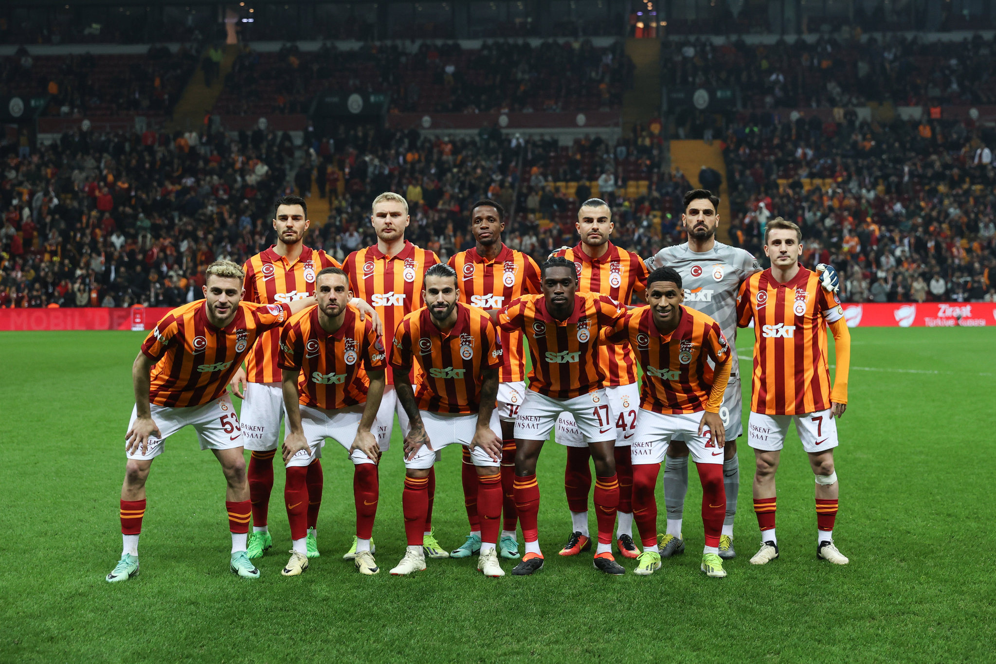 Galatasaray Transfer Çalışmalarında Hızla İlerliyor