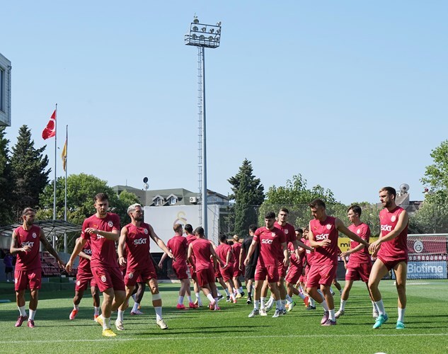 Galatasaray Transfer Çalışmalarında Sona Yaklaşıyor!