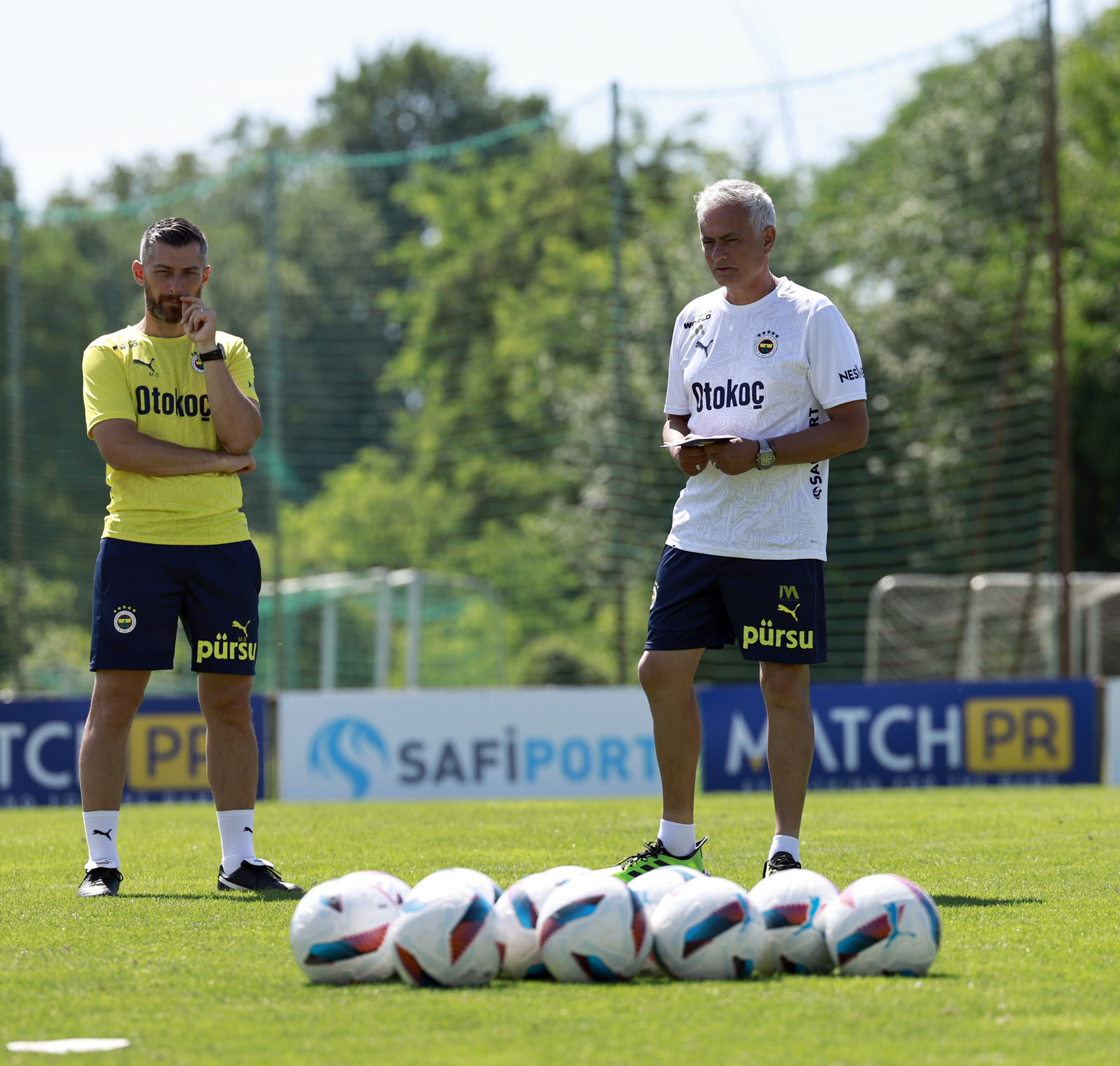 Galatasaray ve Fenerbahçe Transfer Yarışında!