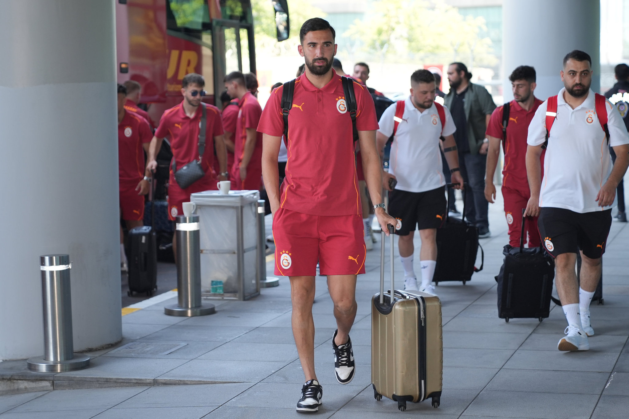 Galatasaray'da Transfer Gelişmeleri: Sergio Oliveira Braga'yı Reddetti!