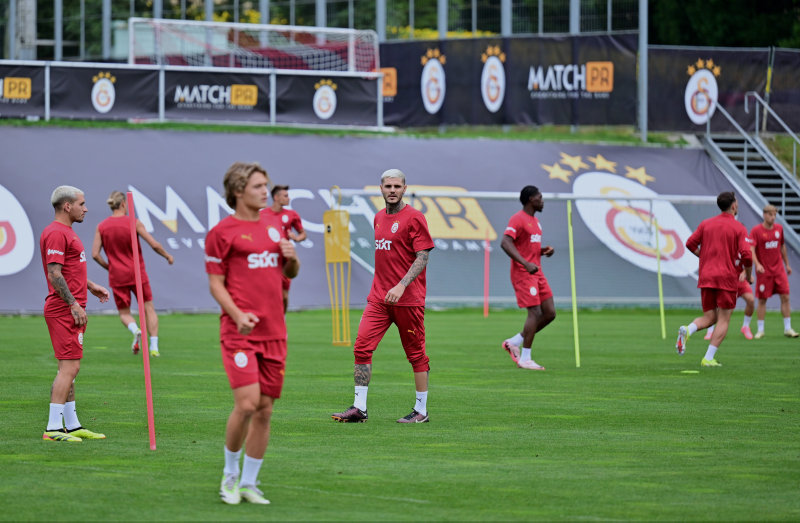 Galatasaray'da Transfer Hareketliliği Devam Ediyor