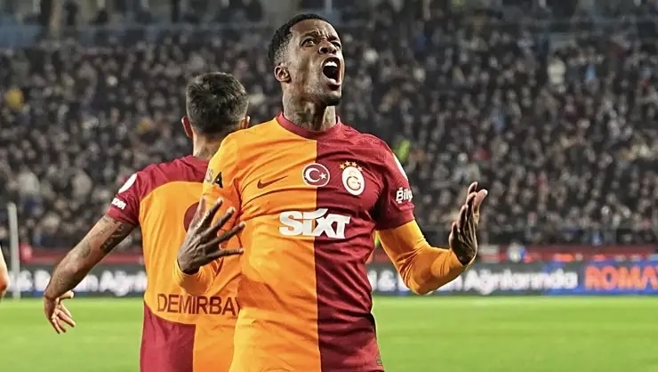 Galatasaray'ın Şampiyonluk Hedefleri ve Transfer Çalışmaları