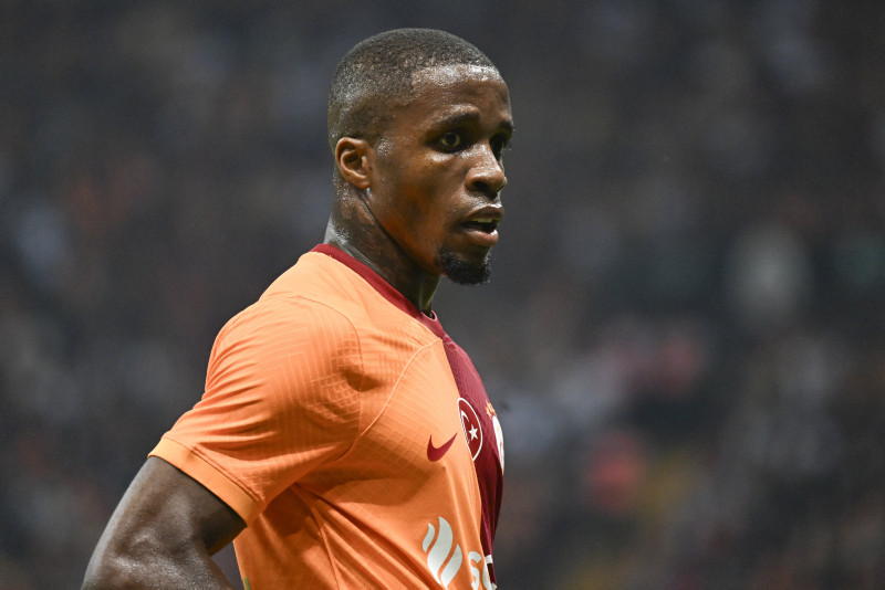 Galatasaray'ın Yeni Sezon Hazırlıkları ve Wilfried Zaha Transferi