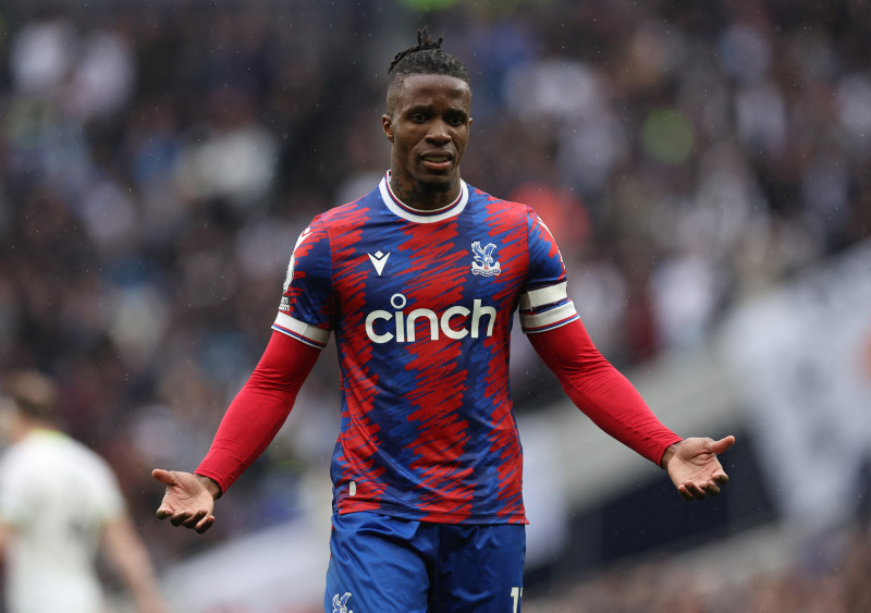 Galatasaray'ın Yeni Sezon Hazırlıkları ve Wilfried Zaha Transferi