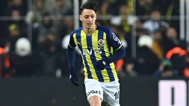 Mesut Özil’in Son Hali Sosyal Medyayı Salladı