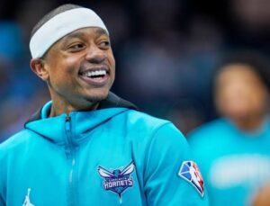 Milwaukee Bucks, Eski NBA Yıldızı Isaiah Thomas’la Antrenman Yaptı