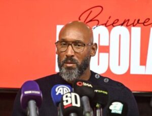 Nicolas Anelka Central Hospital Ümraniyespor’dan Ayrıldı