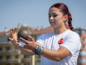 Özel Sporcu Ebrar Keskin Paris 2024 Paralimpik Oyunları’nda Altın Hedefliyor