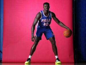 Philadelphia 76ers, Adem Bona İle Sözleşme İmzaladı