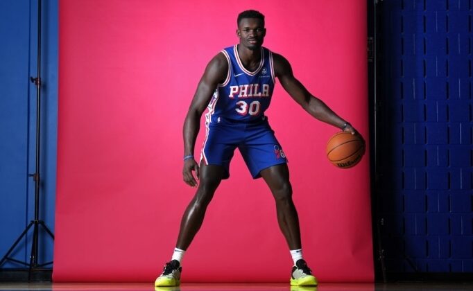 Philadelphia 76ers, Adem Bona İle Sözleşme İmzaladı