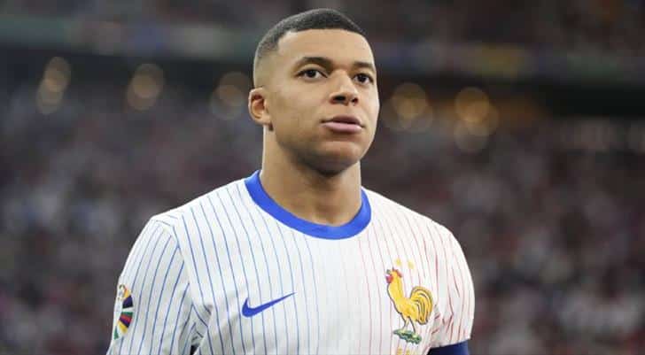 Real Madrid, Kylian Mbappe İçin İmza Töreni Düzenliyor