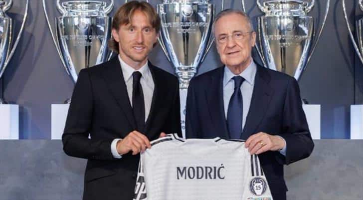 Real Madrid, Luka Modric ile Sözleşme Uzattı