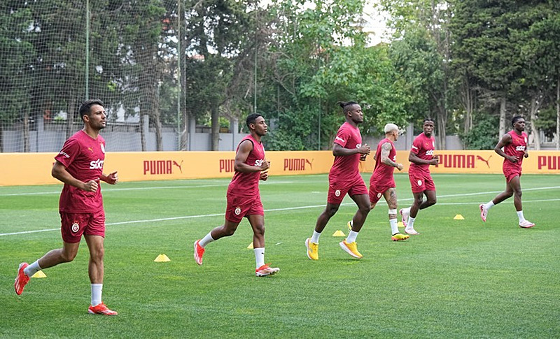 Galatasaray'ın Yıldız Transferleri