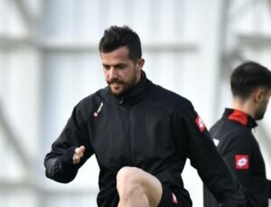 Adanaspor, Uğur Demirok ile Anlaştı