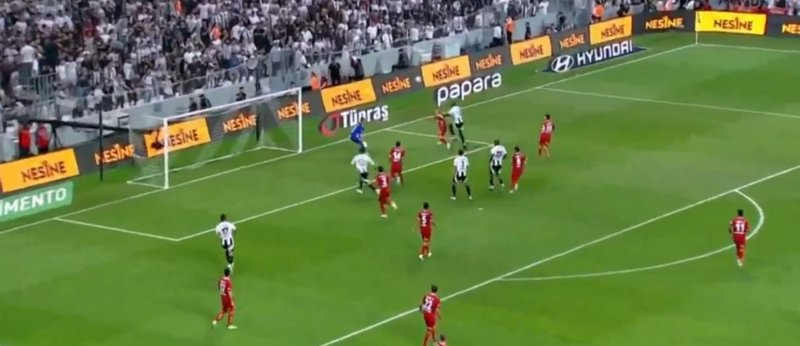 Beşiktaş - Antalyaspor Maçında Tartışmalı Gol