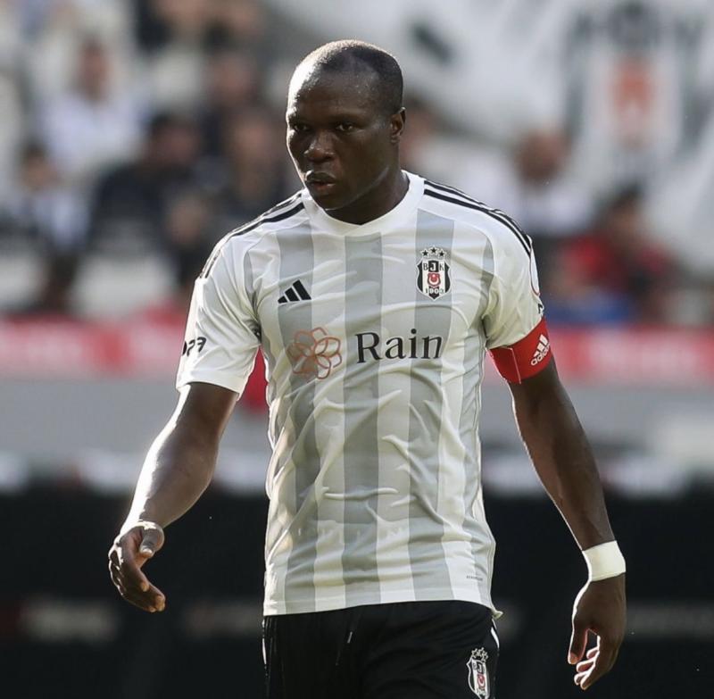 Beşiktaş, Vincent Aboubakar ile Yollarını Ayırmayı Planlıyor