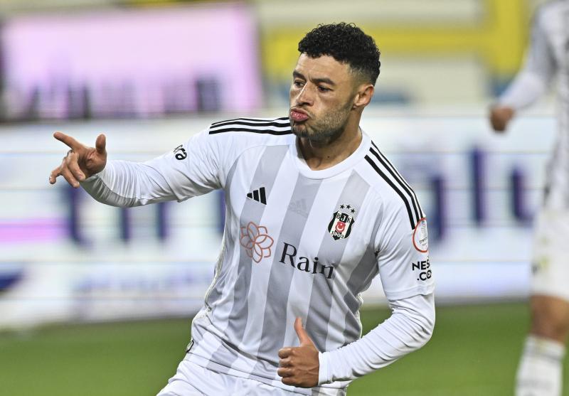 Beşiktaş'ta Transfer Gündemi: Alex Oxlade-Chamberlain İçin Talipler Artıyor