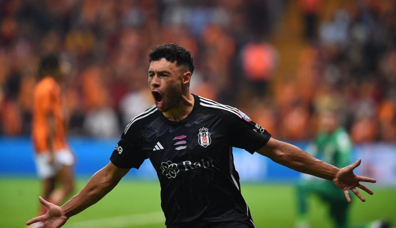 Beşiktaş'ta Transfer Gündemi: Alex Oxlade-Chamberlain İçin Talipler Artıyor