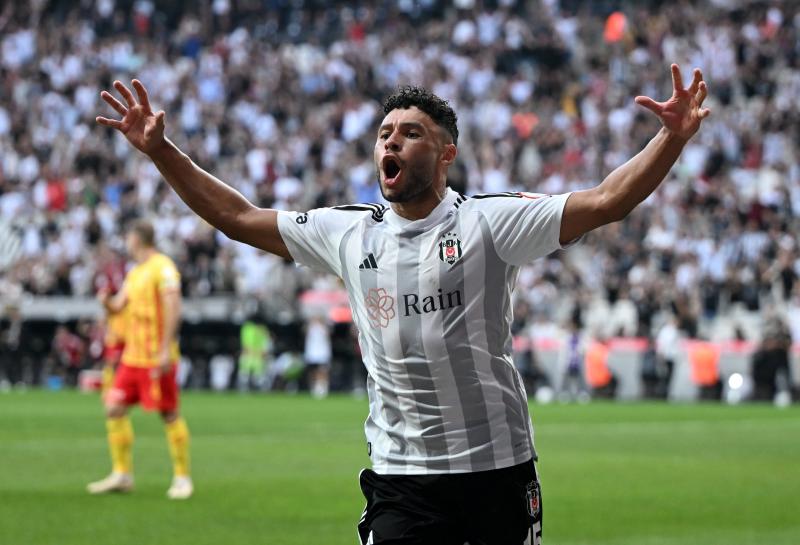 Beşiktaş'ta Transfer Gündemi: Alex Oxlade-Chamberlain İçin Talipler Artıyor