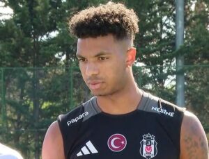 Cher Ndour Beşiktaş’ta Kendini İyi Hissediyor