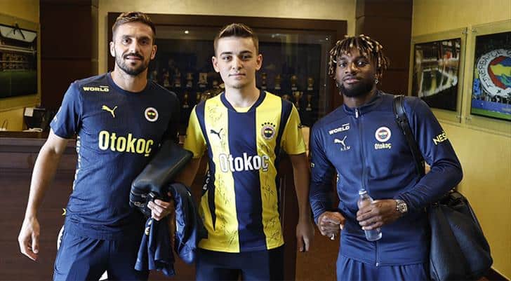 Fenerbahçe, Çaykur Rizespor Maçına Hazırlanıyor