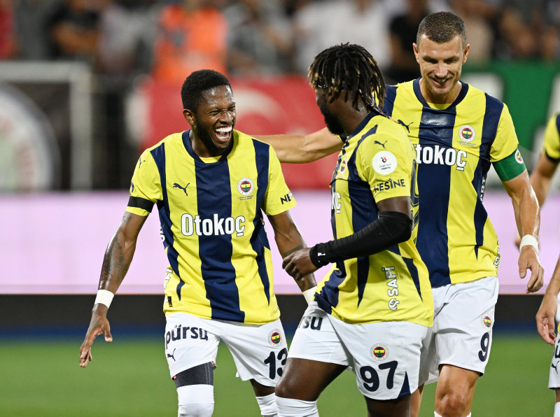 Fenerbahçe, Çaykur Rizespor'u 5-0 Geçti: Fred'in Hat-trick'i