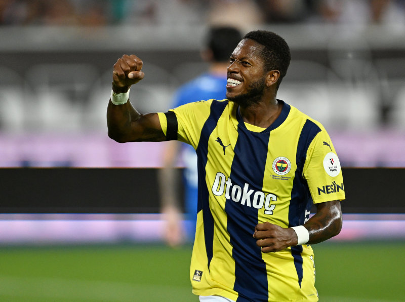 Fenerbahçe, Çaykur Rizespor'u 5-0 Geçti: Fred'in Hat-trick'i